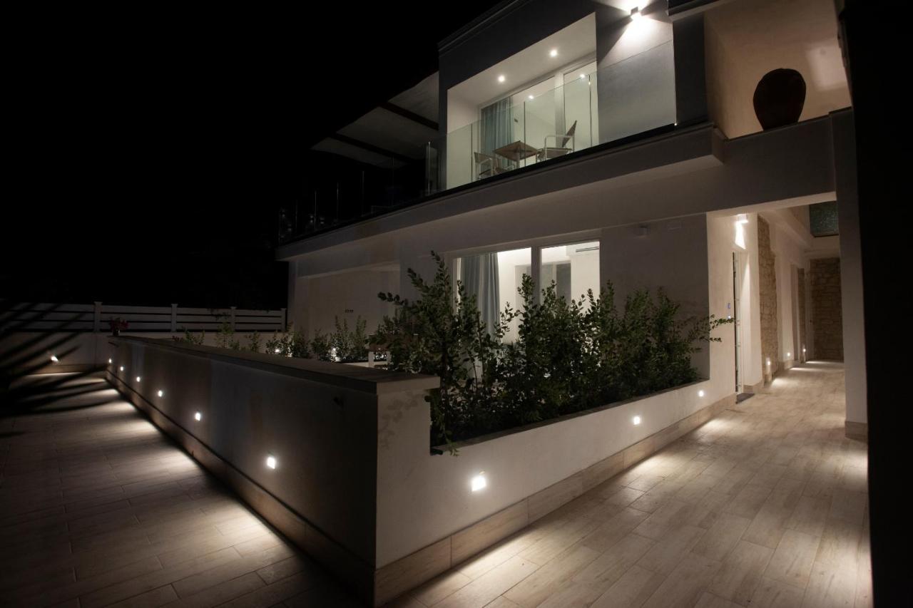 Aquamaris Design Suite & Spa Paestum Exterior foto