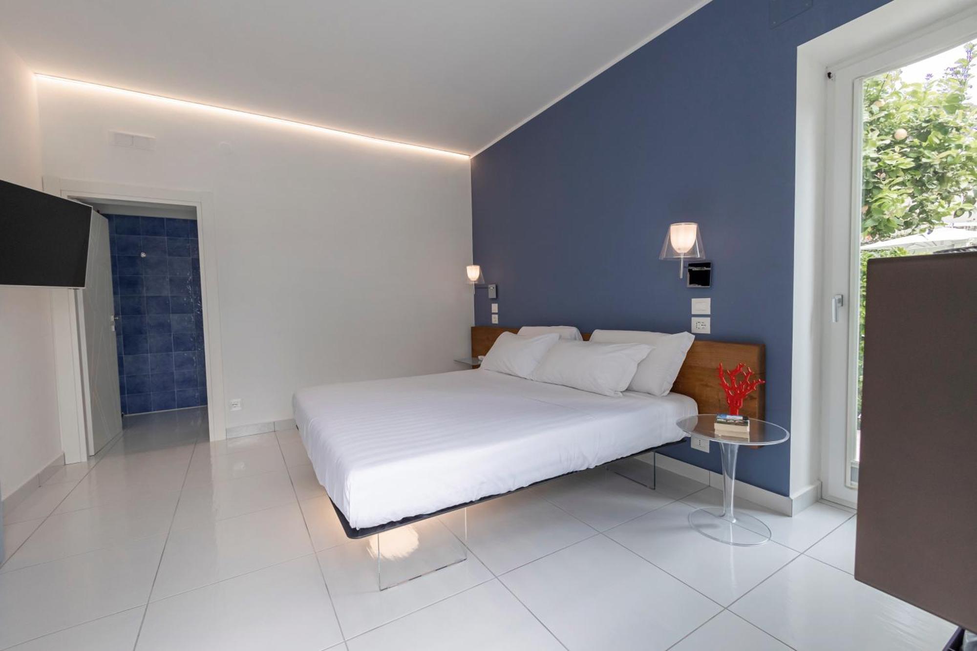 Aquamaris Design Suite & Spa Paestum Exterior foto