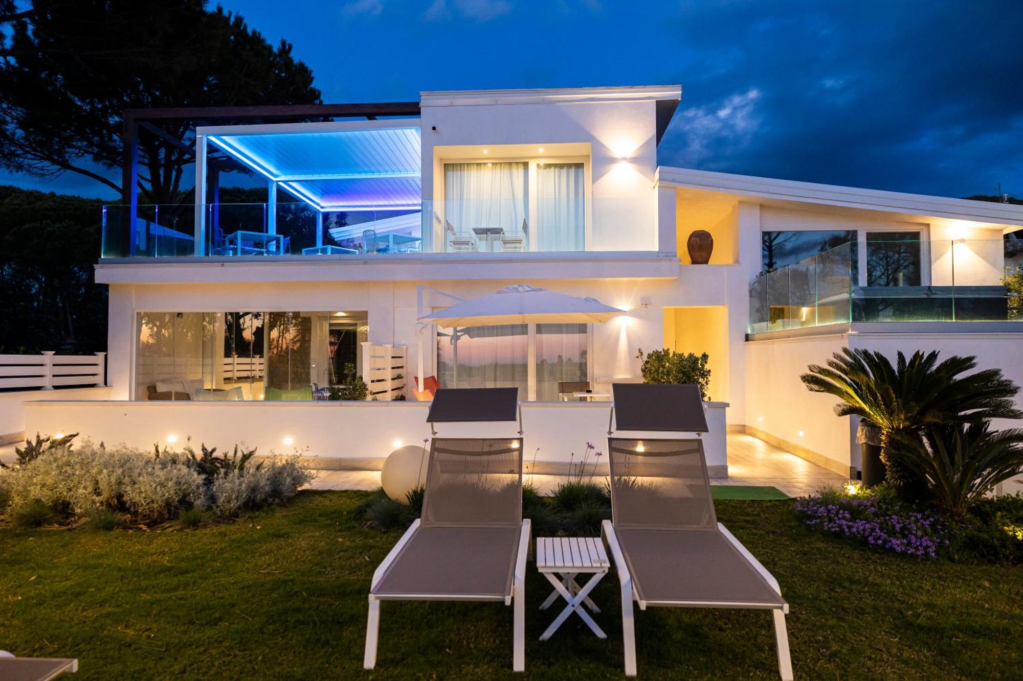 Aquamaris Design Suite & Spa Paestum Exterior foto